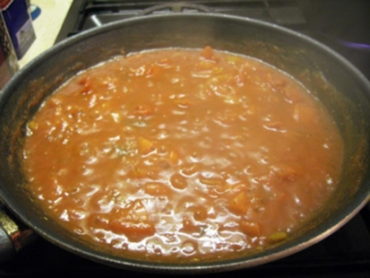 Pasta: Die universelle Tomatensauce ;-) - Rezept