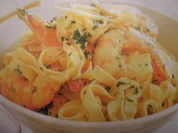 Tagliatelle mit Garnelen-Sahne-Sauce - Rezept