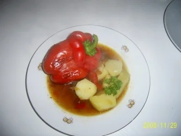 Rezept: Gefüllte Paprika a la Provence Gefüllte Paprika a la Provence - Rezept