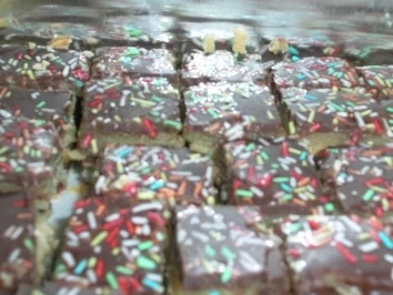 Rezept: Zerka-Schnitten Zerka-Schnitten - Rezept