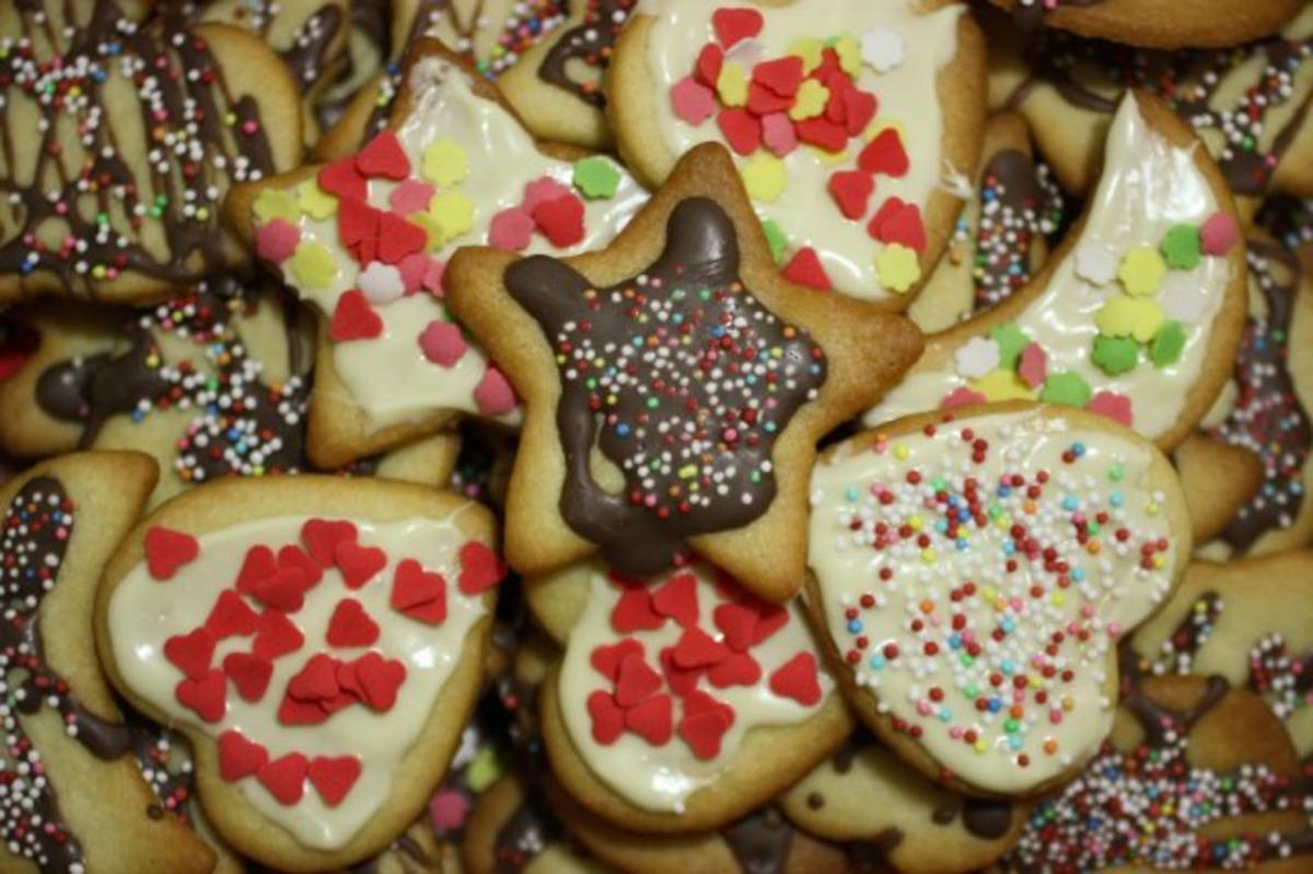 Weihnachtsplätzchen zum Ausstechen, einfach - kochbar.de