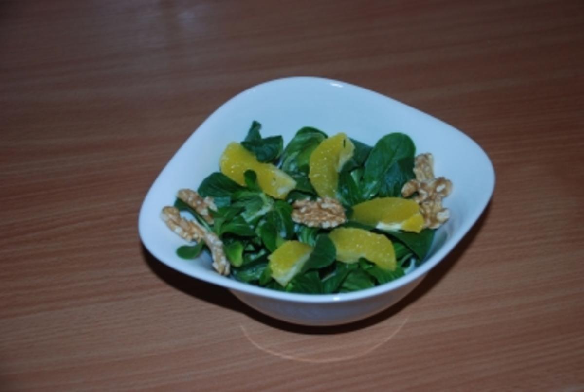 Feldsalat mit Ingwer-Orangensause - Rezept