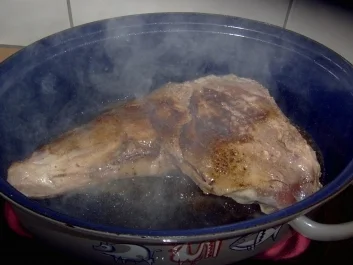 Fleisch: Wildbraten in Glühwein-Hollundersoße - Rezept - Bild Nr. 4