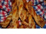 Käsestängel mit Schinken - Rezept