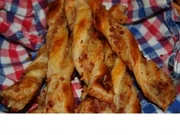 Käsestängel mit Schinken - Rezept