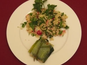 Couscous-Salat mit Merguez im Lauchbeutel - Rezept