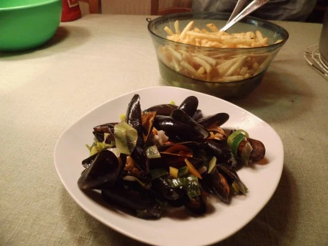 Rezept: Mullen Miesmuscheln nach Luxemburger Art Mullen Miesmuscheln nach Luxemburger Art - Rezept