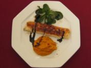 Ziegenkäsecreme im Knuspermantel auf Kürbispüree - Rezept