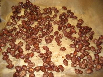 Gebrannte Mandeln wie vom Weihnachtsmarkt - Rezept