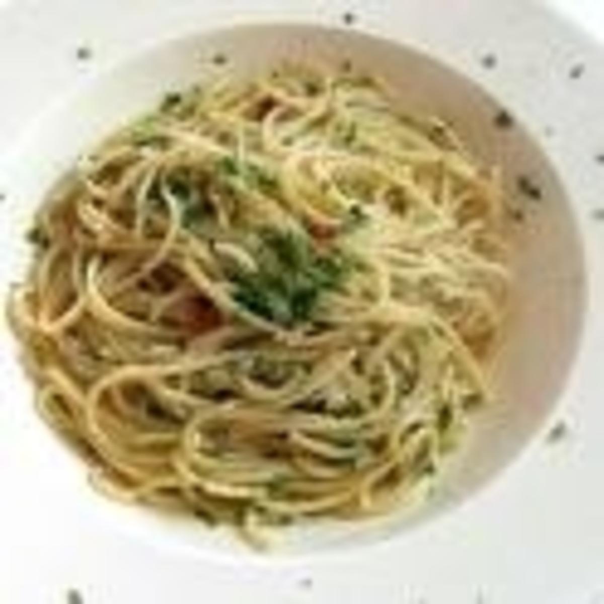 Spaghetti Alio e Olio - Rezept