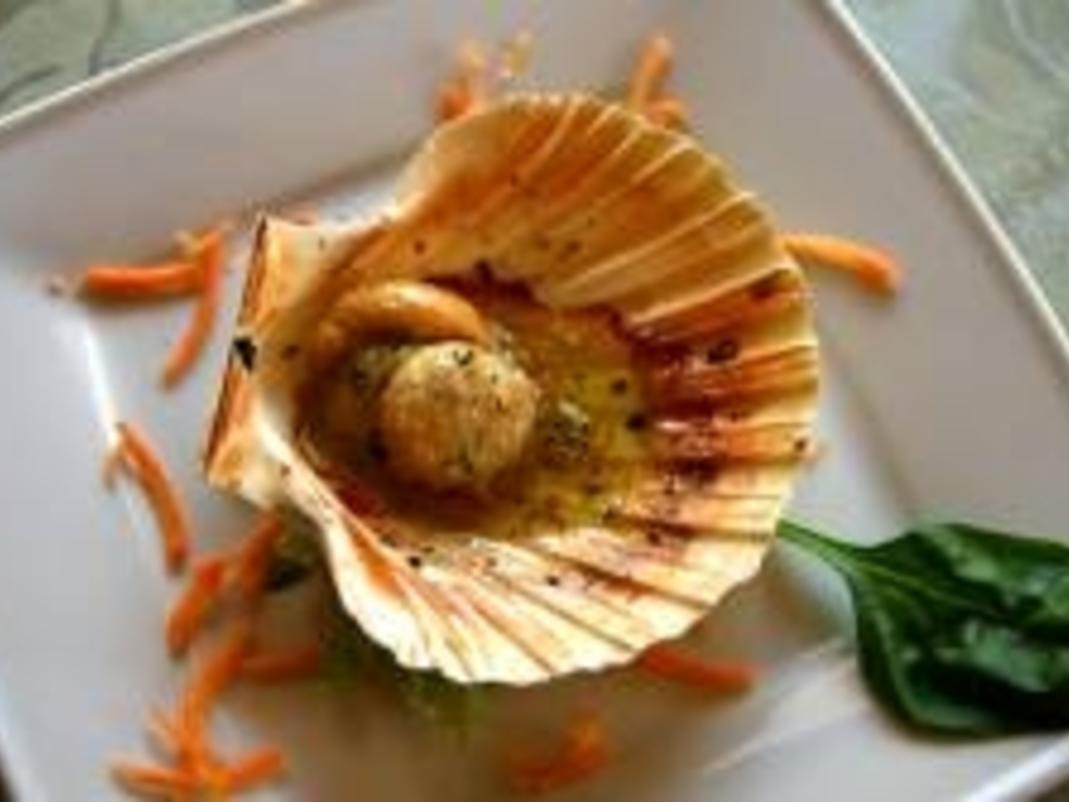 Gratinierte Jakobsmuscheln mit Safran - schnell &amp; einfach - 84 kcal/100g