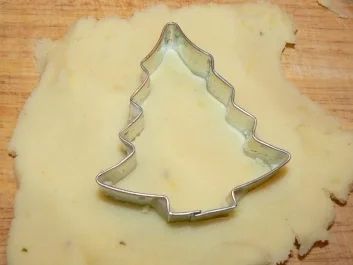 Rezept: Kartoffelplätzchen "Weihnachtszeit" Kartoffelplätzchen "Weihnachtszeit" - Rezept