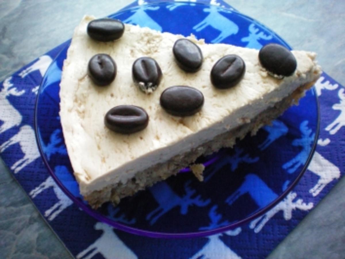 Nußkuchen mit Mokkacreme - Rezept mit Bild - kochbar.de