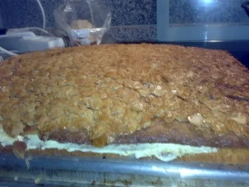 Bienenstich mit Milchmädchen - Rezept