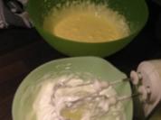Biskuitroulade mit Pariser Creme - Rezept