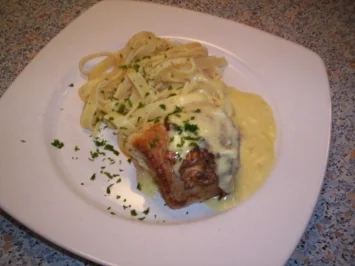 Bavaria-Blue Schnitzel mit Bacon - Rezept