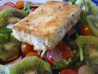 Gebackener Feta mit Pfefferkruste - Rezept