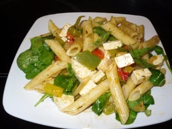 Mediteraner Nudelsalat - Rezept