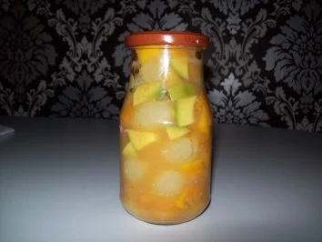 Rezept: Chutney aus Mango - Papaya - Avocado und Weintrauben Chutney aus Mango - Papaya - Avocado und Weintrauben - Rezept