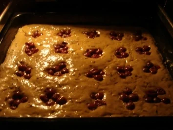 Versunkener Kirschlebkuchen - Rezept - Bild Nr. 3