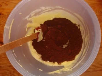 Eierlikör-Guglhupf - Rezept