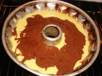 Eierlikör-Guglhupf - Rezept