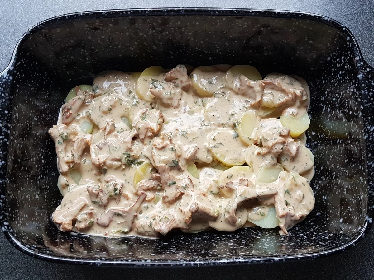 Rezept: Kartoffel-Pfifferling-Gratin Bild Nr. 3 Kartoffel-Pfifferling-Gratin - Rezept - Bild Nr. 3