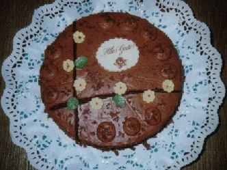 Rezept: Sehr feine Schokoladecremetorte Sehr feine Schokoladecremetorte - Rezept