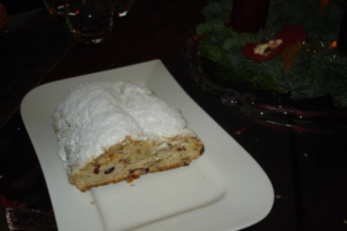 Cranberry-Nuss-Stollen - Rezept mit Bild - kochbar.de