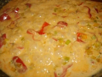 Käsetortellini in Paprikasauce - Rezept