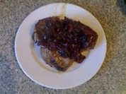 Rostbrätl mit Röstzwiebeln - Rezept