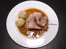 Rezept: Krustenbraten mit Semmelknödel und Bayrisch Kraut Krustenbraten mit Semmelknödel und Bayrisch Kraut - Rezept