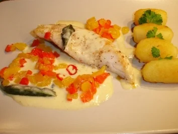 Filet vom Zackenbarsch mit Zitronen-Salbei-Sauce - Rezept