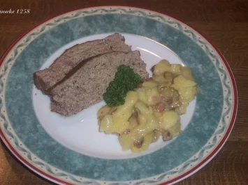 Leberkäse "Hausmacher Art" mit Kartoffelsalat - Rezept