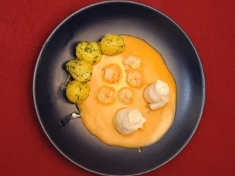 Seezungenfilet mit Crevettensoße (Klaus Eberhartinger) - Rezept