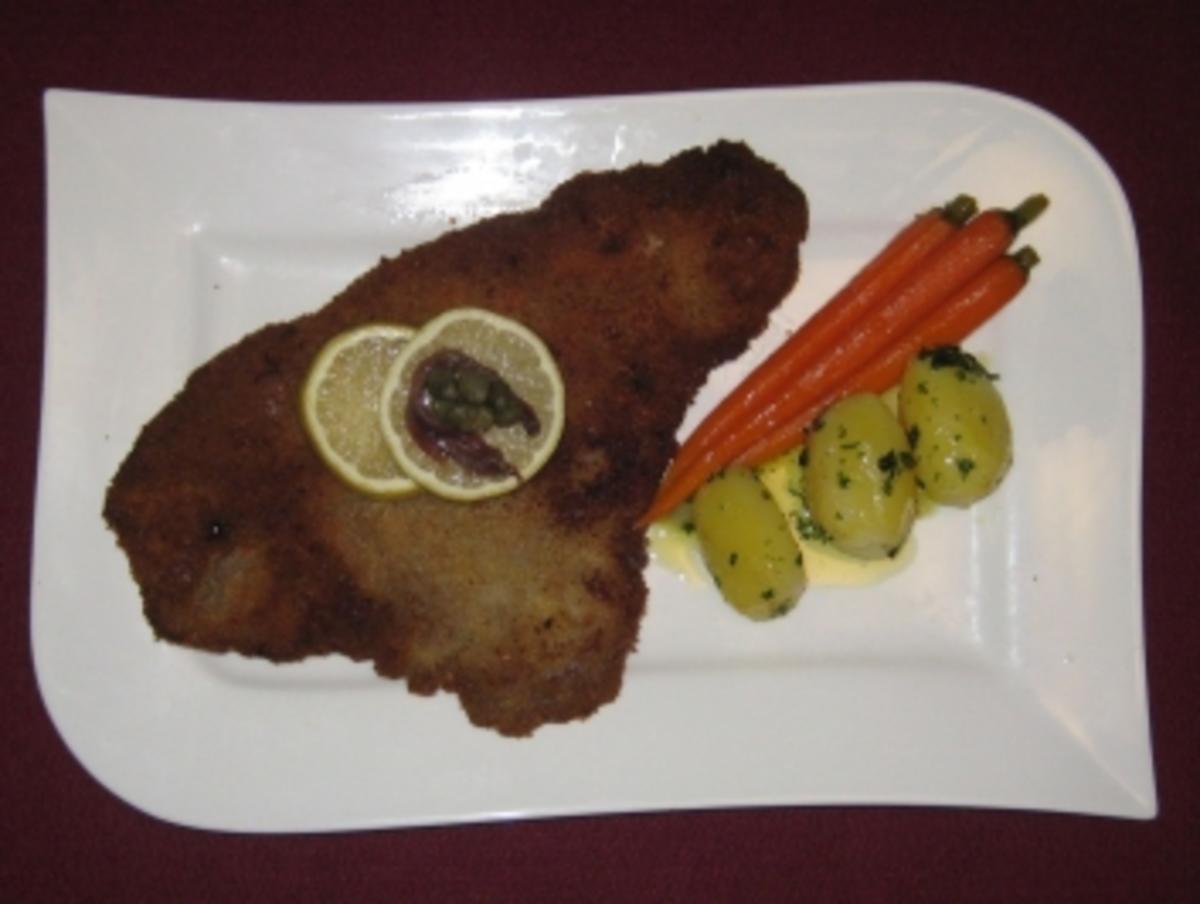 Wiener Schnitzel mit Möhren und Petersilienkartoffeln - Vienna Calling - Rezept