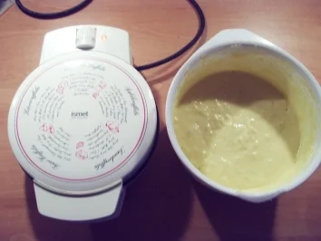 Rezept: Waffeln mit Bananen Bild Nr. 2 Waffeln mit Bananen - Rezept - Bild Nr. 2