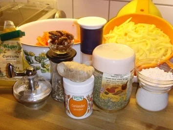 Möhren / Kartoffelpuffer mit Ingwer und Kürbiskerne... - Rezept