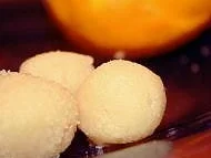 Nougat Marzipan Kugeln - Rezept