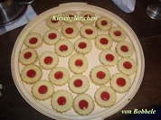 Weihnachtsplätzchen: Kirschplätzchen - Rezept