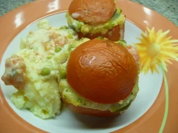 Rezept: Tomaten -Vegetarisch gefüllt Tomaten -Vegetarisch gefüllt - Rezept