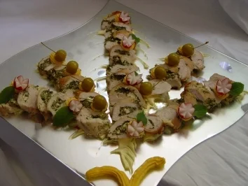 Rezept: Kalte Platten : Rehrücken mit Cumberland -Soße Kalte Platten : Rehrücken mit Cumberland -Soße - Rezept