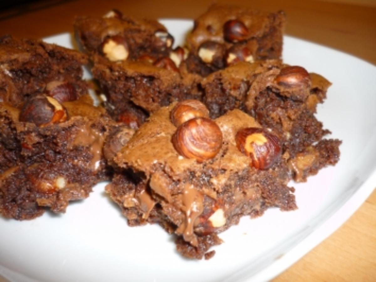 Haselnuss-Nougat-Brownies - Rezept mit Bild - kochbar.de