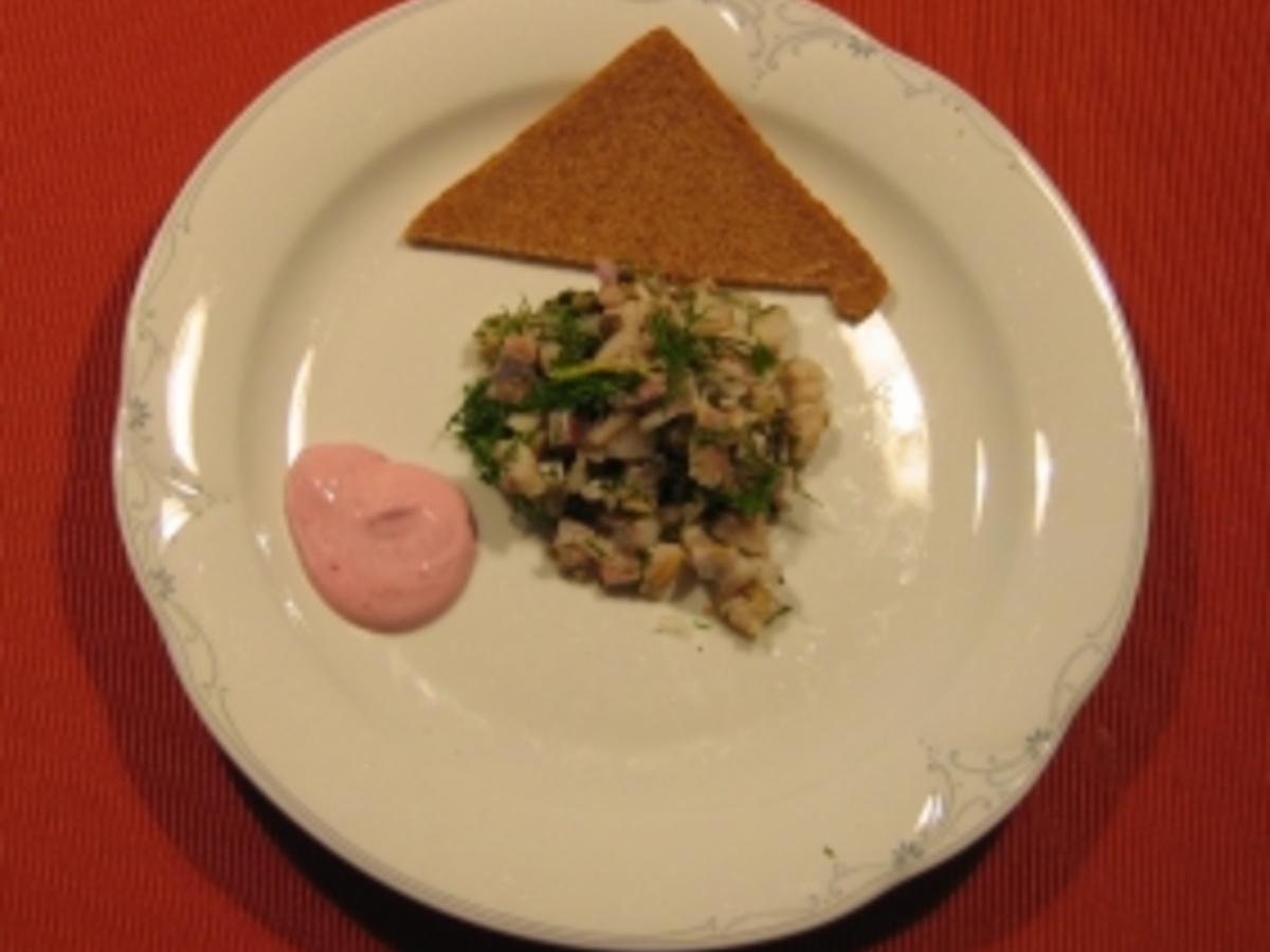 Matjestatar herzhaft , lecker, schnell, - Rezept mit Bild - kochbar.de