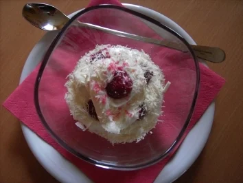 Himbeer-Schoko-Sahne-Dessert - Rezept