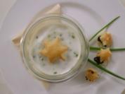 Kaviar auf Blätterteigsternen in Kartoffelsuppe - Rezept