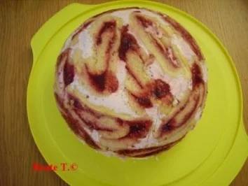 Rezept: Beates Erdbeer-Charlotte Beates Erdbeer-Charlotte - Rezept