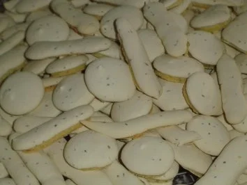 Rezept: Weihnachtsgebäck: Aniszungen Weihnachtsgebäck: Aniszungen - Rezept