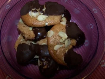 Mandel Hörnchen - Rezept