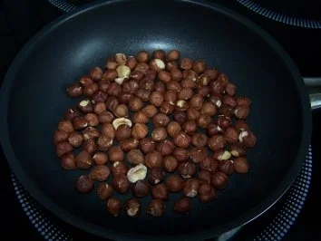 Haselnuss-Spätzle - Rezept - Bild Nr. 2